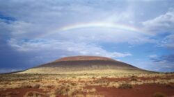 ジェームズタレル「ロー電テールクレーター」