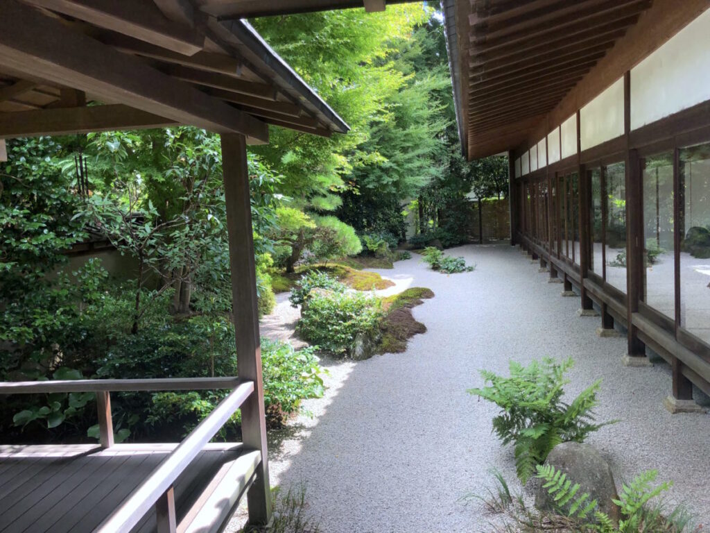 祇園寺